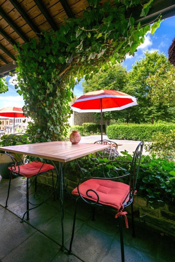 Hotel Le Barbouillon Vencimont Buitenkant foto